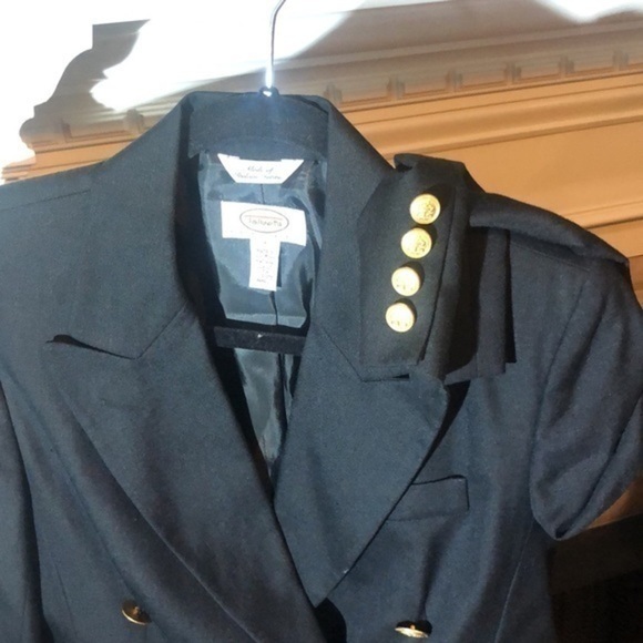 Talbots size 2 petite double breasted black blazer with gold buttons‎ - Picture 3 of 7
